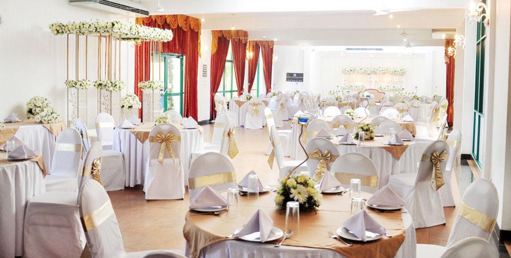 Oyo 290 Night Station Hotel Panadura Luaran gambar