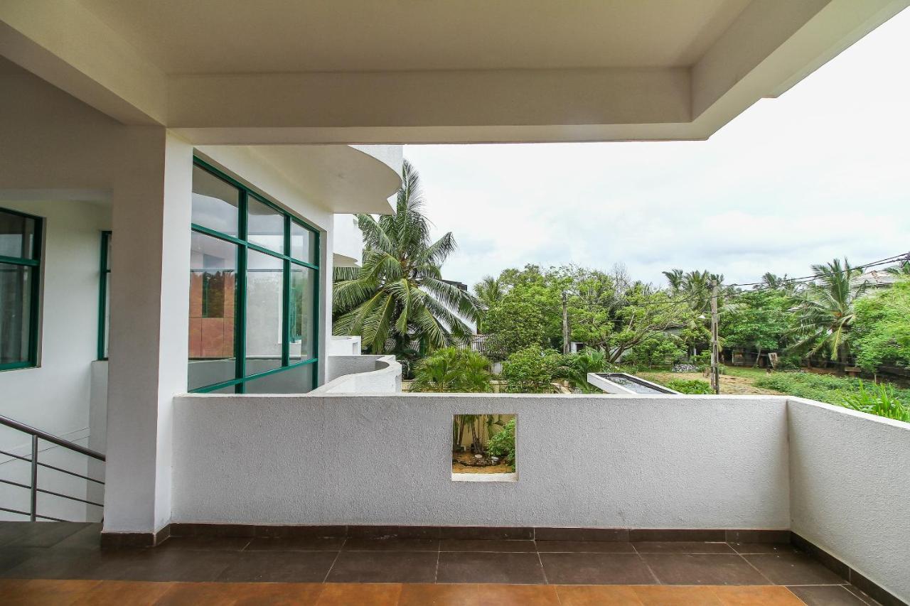 Oyo 290 Night Station Hotel Panadura Luaran gambar