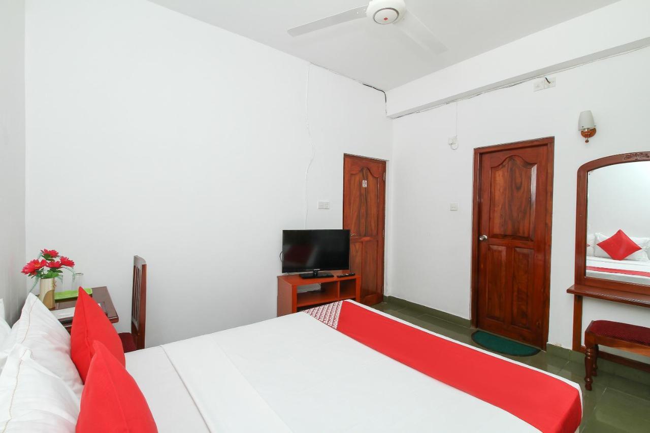 Oyo 290 Night Station Hotel Panadura Luaran gambar